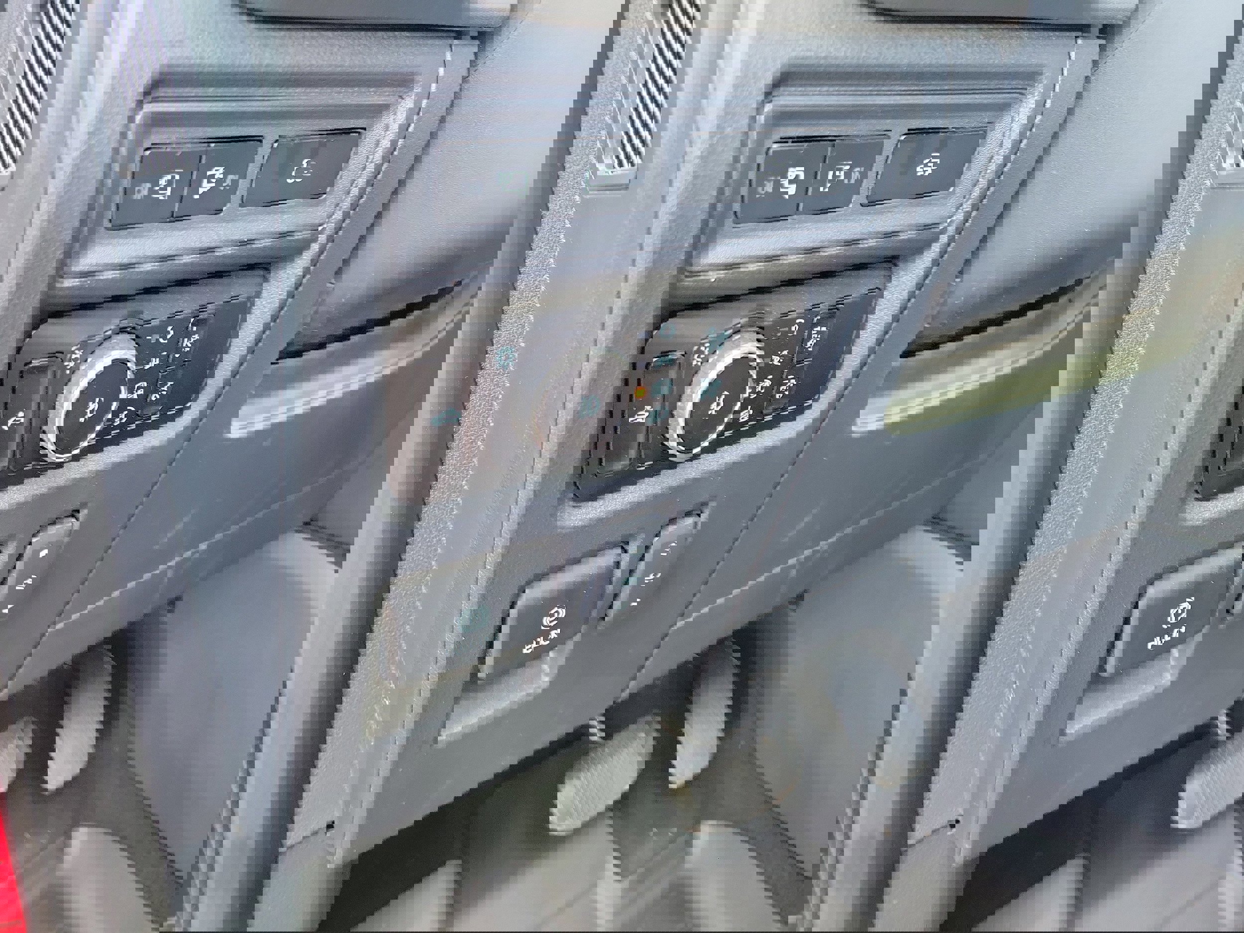 Certified 2023 Ford F150 Raptor w/ Raptor 37 Performance Package image 23