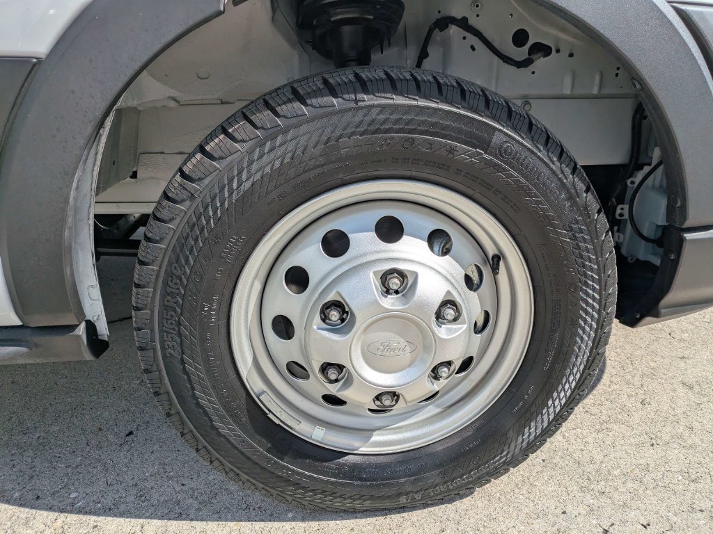 Certified 2025 Ford Transit 350 Low Roof AWD image 11
