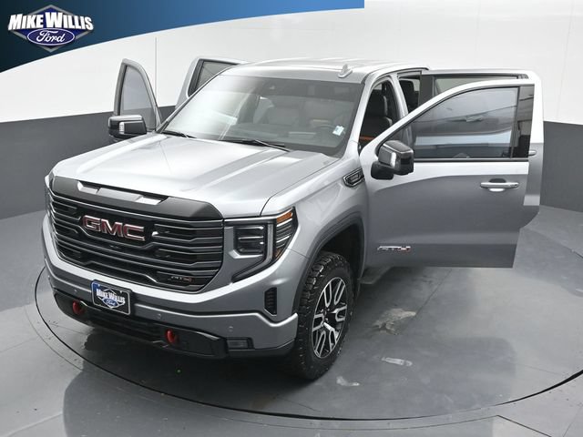 Used 2025 GMC Sierra 1500 AT4 w/ AT4 Premium Package AWD/4WD image 26