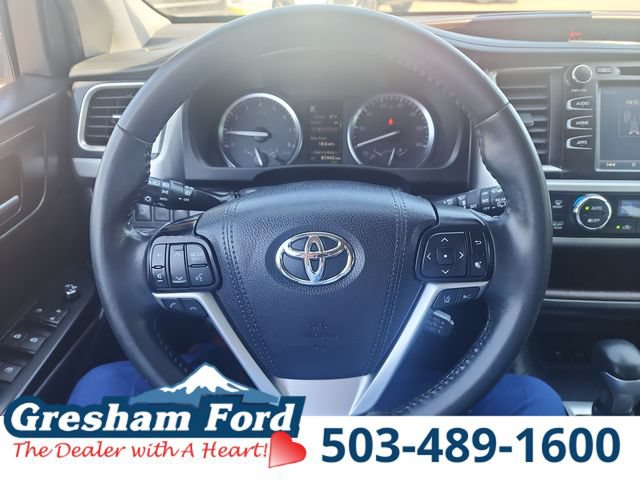 Used 2019 Toyota Highlander XLE AWD/4WD image 21