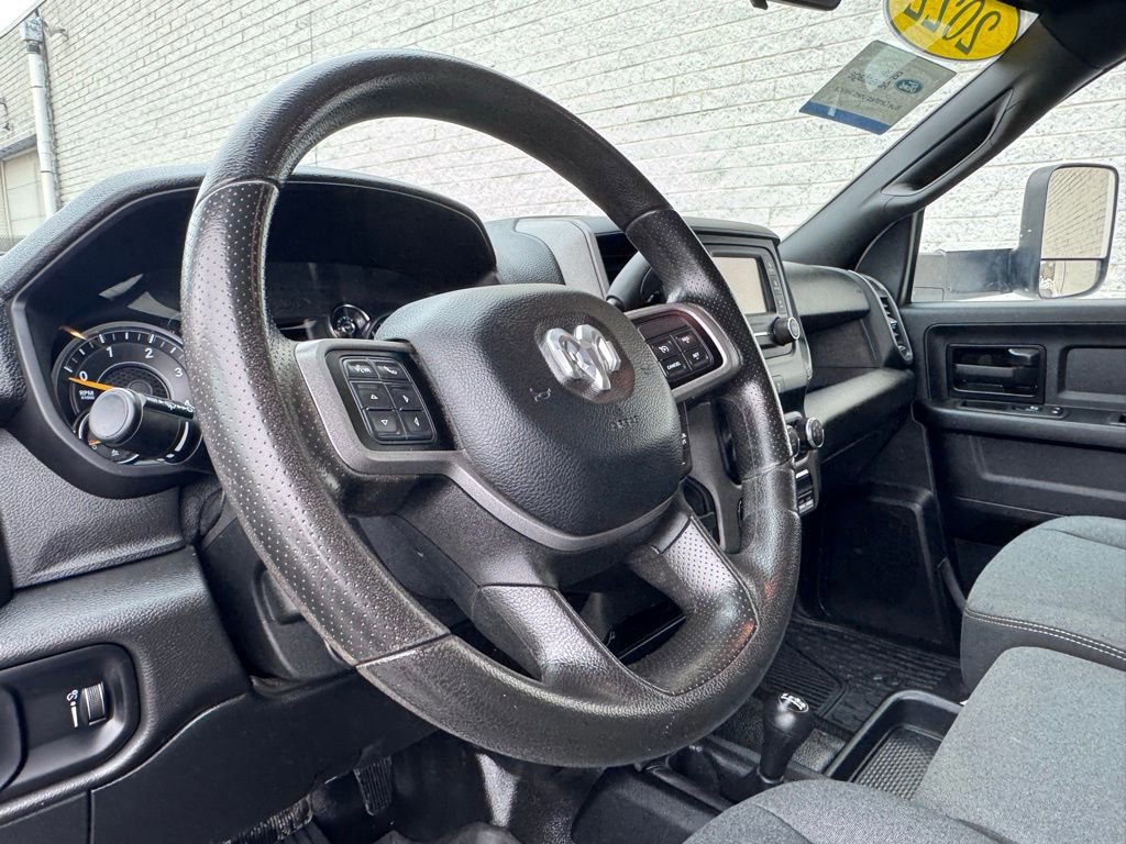 Used 2022 RAM 3500 Tradesman image 26