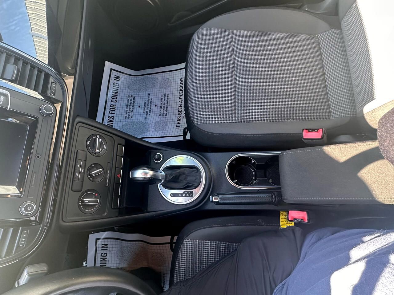 Used 2019 Volkswagen Beetle 2.0T S image 15