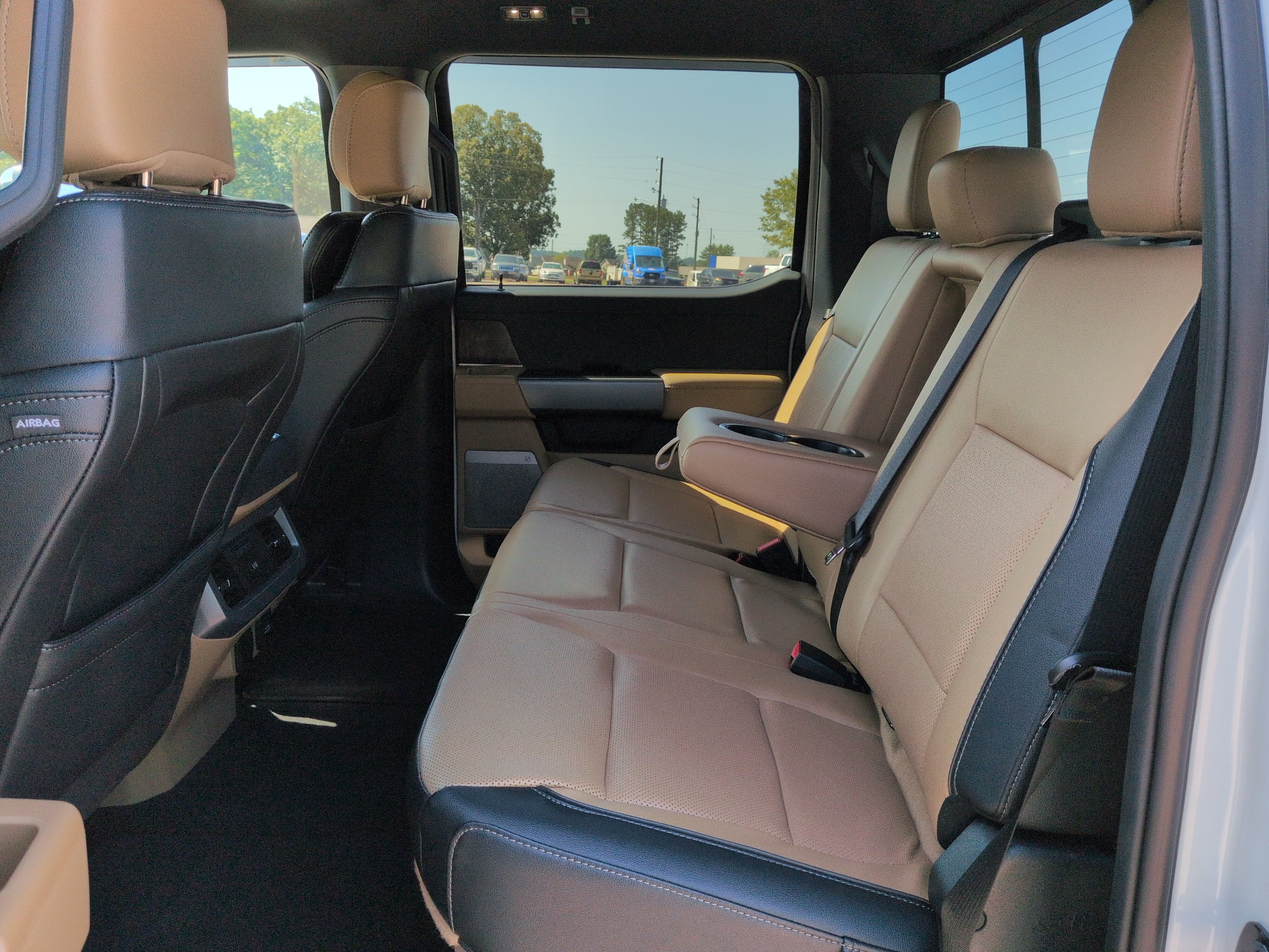 Certified 2024 Ford F350 Lariat w/ Lariat Ultimate Package AWD/4WD image 12