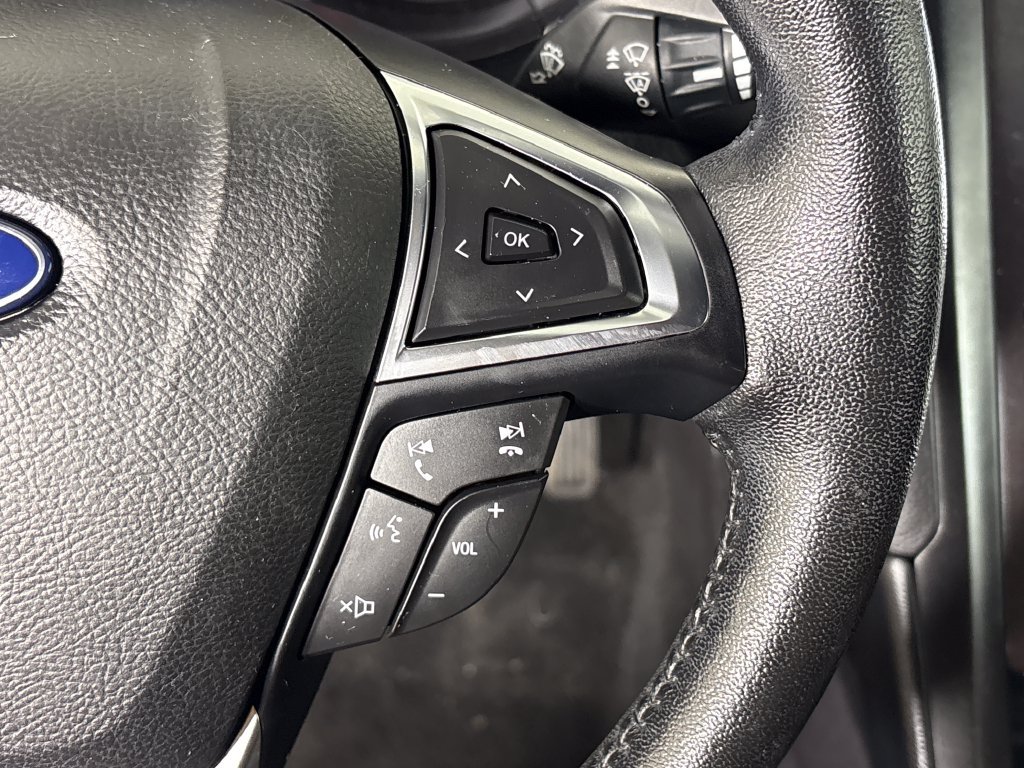 Certified 2019 Ford Fusion Titanium FWD image 19