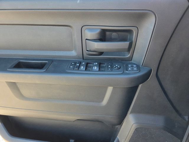 Used 2024 RAM 3500 Tradesman w/ Chrome Appearance Group image 22