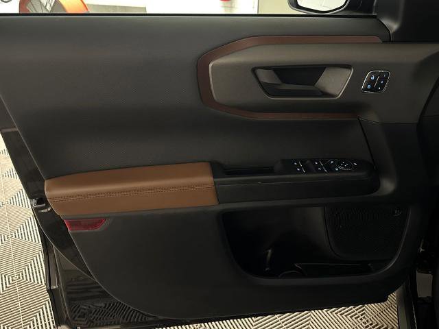 Certified 2025 Ford Bronco Sport Outer Banks w/ Outer Banks Tech Package+ AWD/4WD image 15