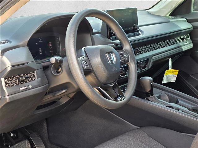 Used 2025 Honda Accord LX image 9
