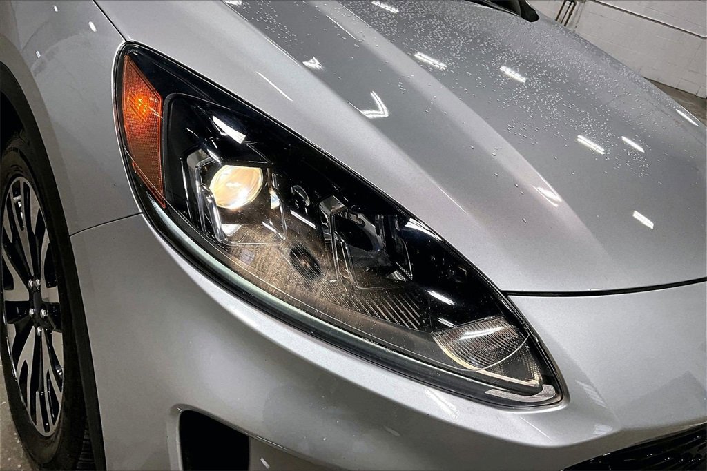 Certified 2020 Ford Escape SE Sport image 28