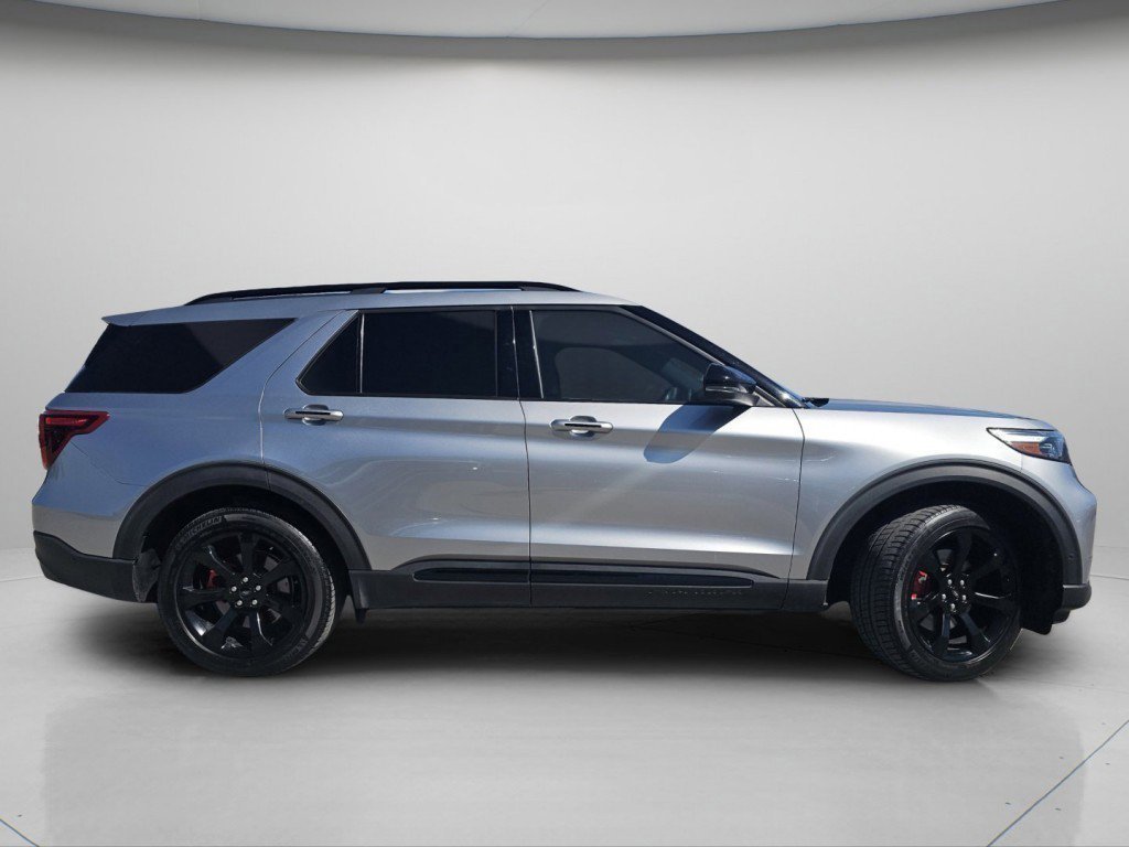 Certified 2020 Ford Explorer ST w/ ST Street Pack AWD/4WD image 3