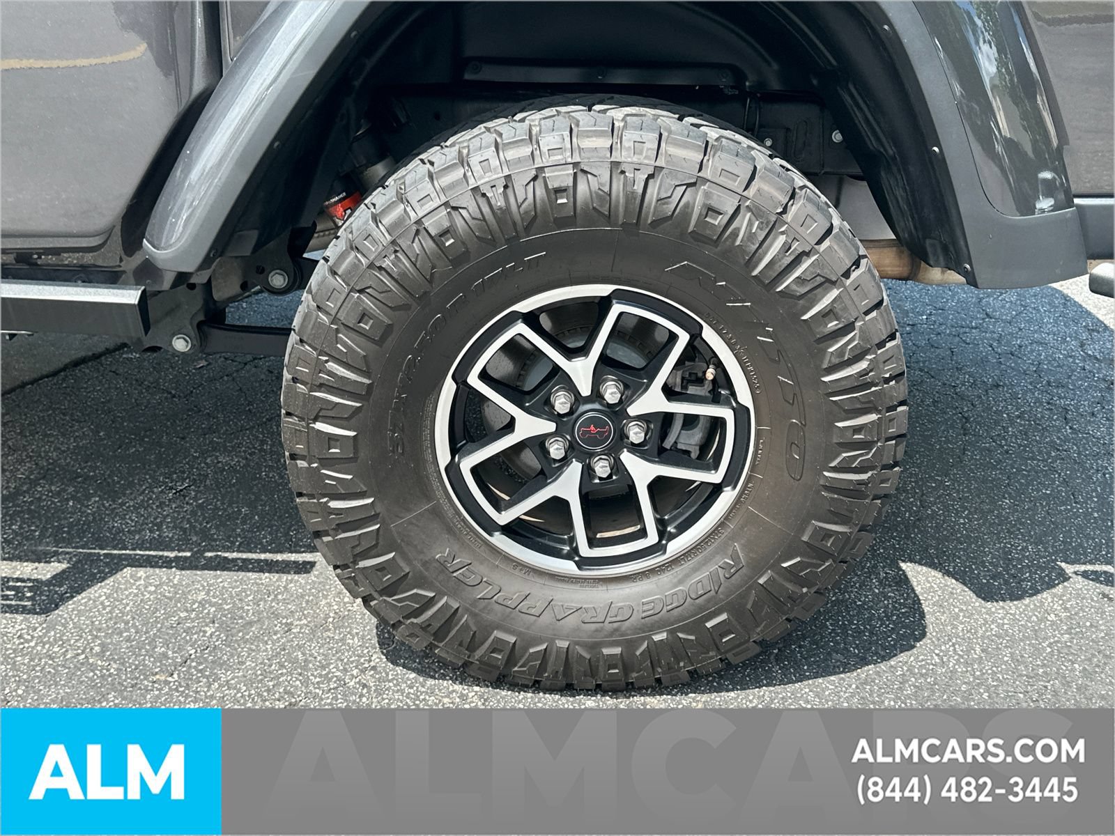 Used 2025 Jeep Gladiator Rubicon AWD/4WD image 22