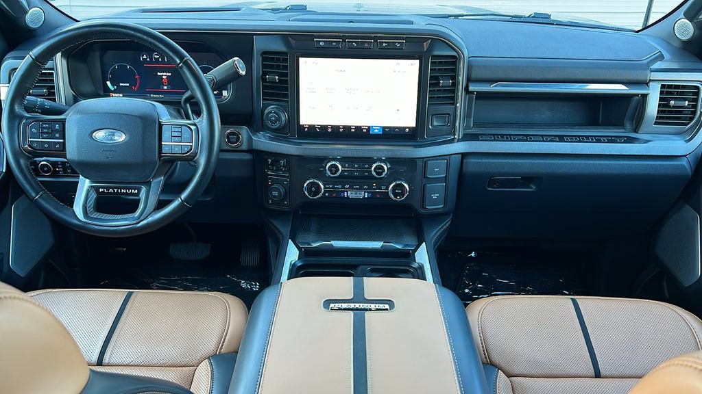 Certified 2024 Ford F250 Platinum w/ FX4 Off-Road Package AWD/4WD image 9