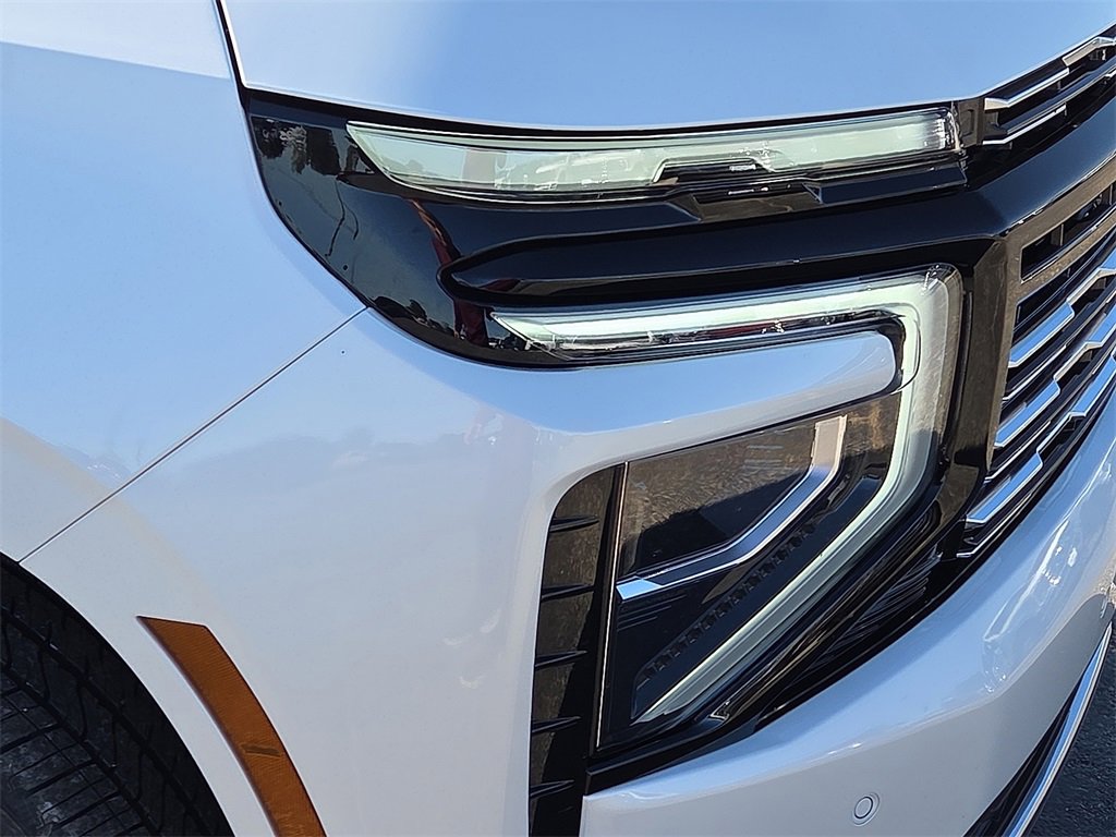 Used 2025 Chevrolet Tahoe High Country image 10