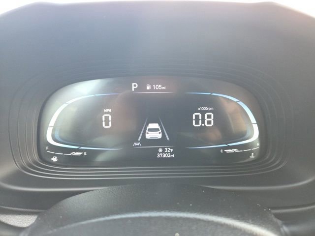 Used 2024 Hyundai Venue SEL image 34