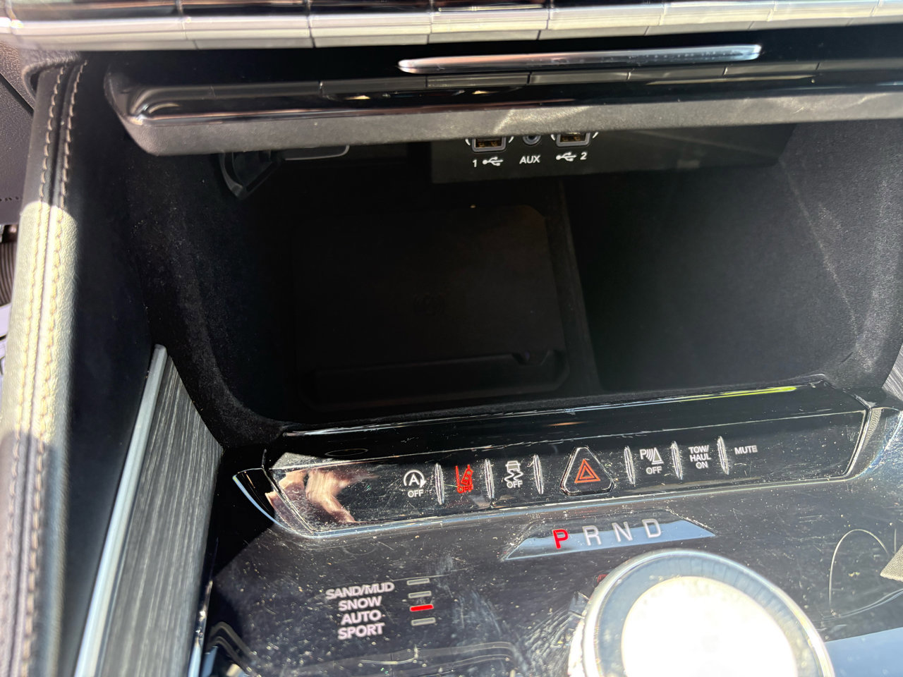 Used 2024 Jeep Wagoneer L Series II w/ Flexible Seating Group image 31