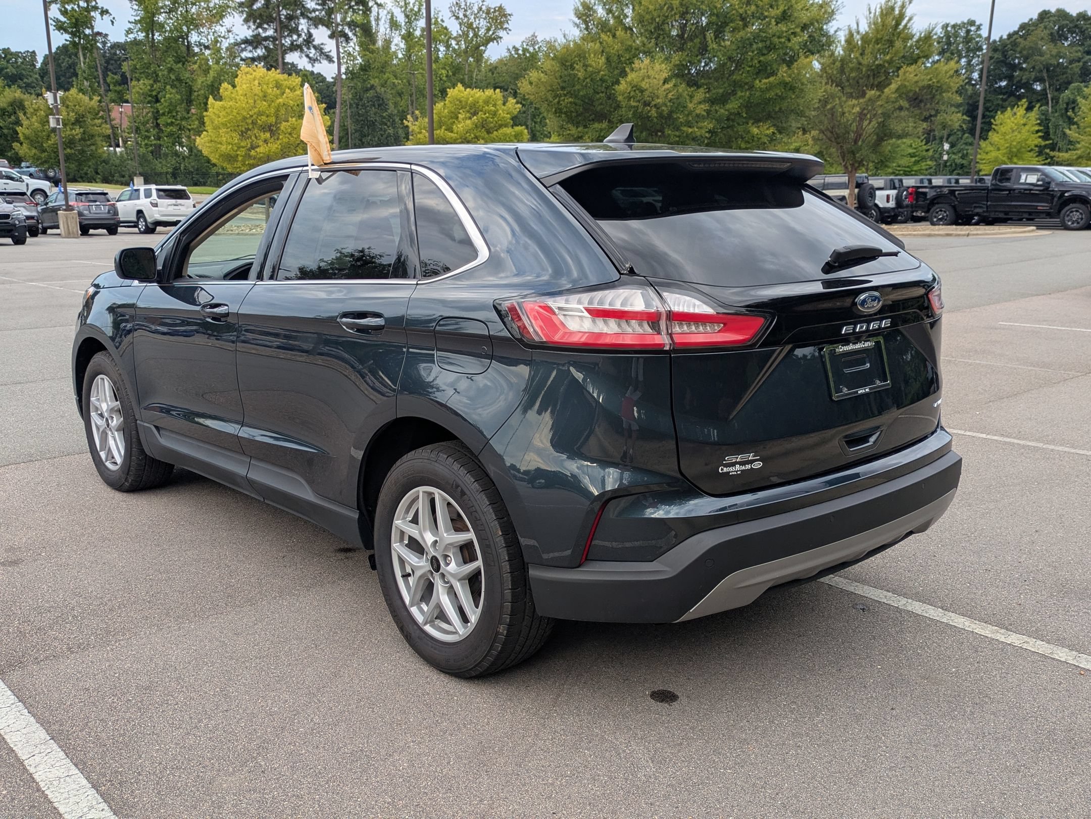 Certified 2024 Ford Edge SEL w/ Convenience Package AWD/4WD image 6