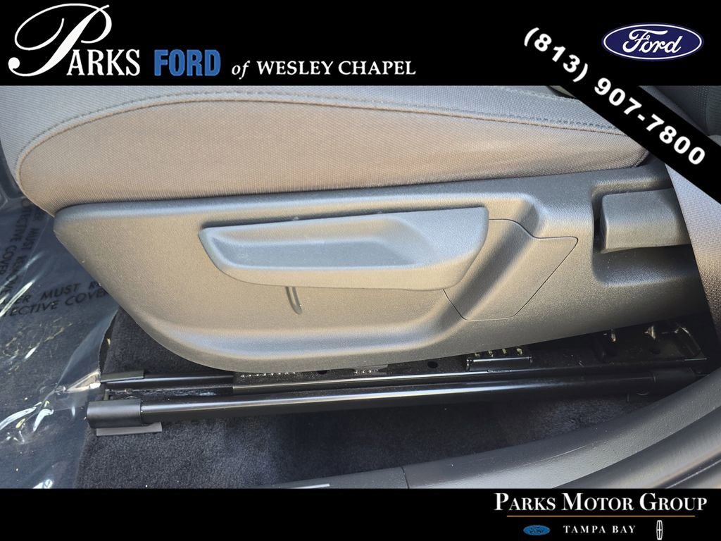 Used 2023 Kia Niro LX image 18