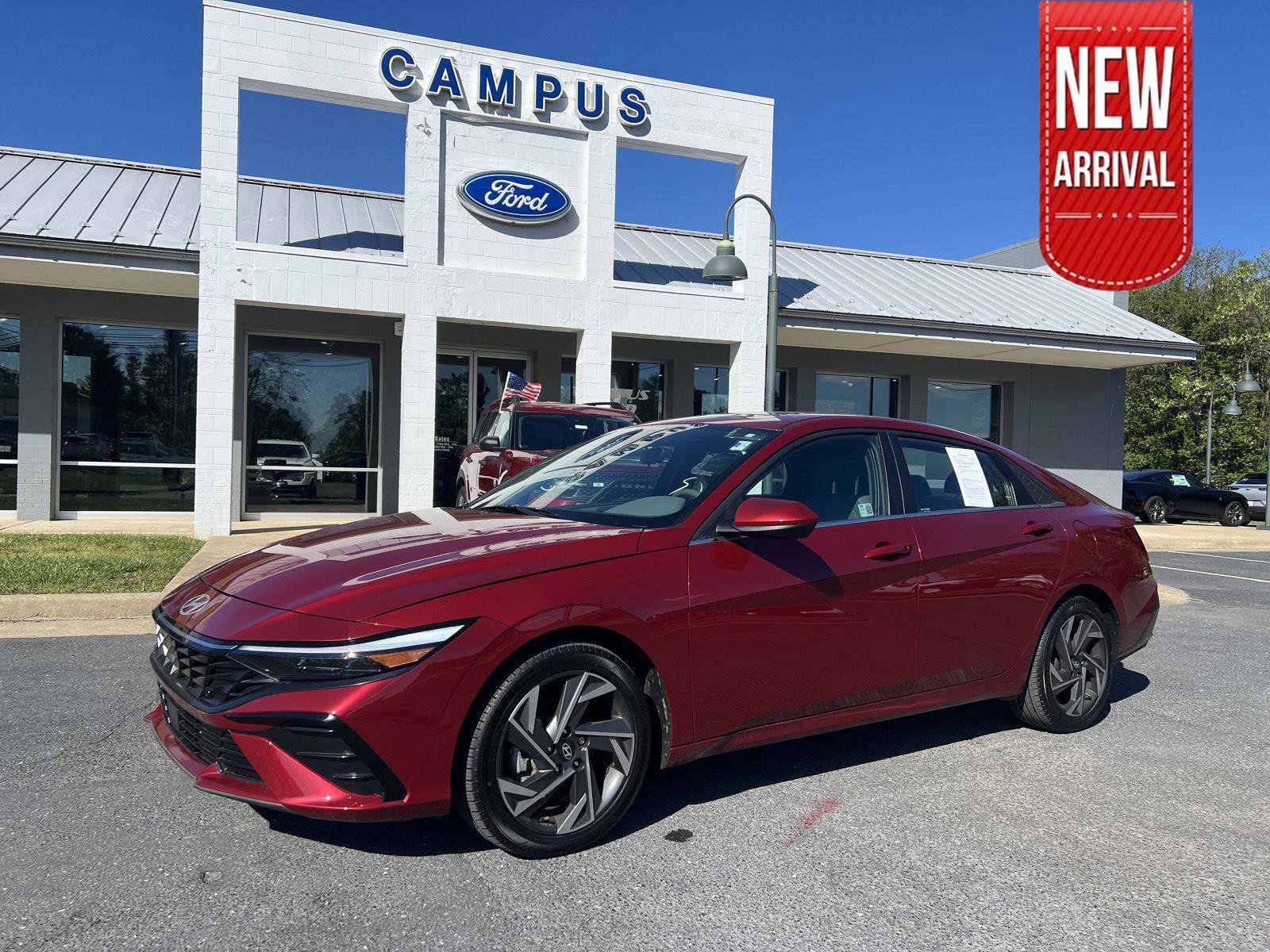 Used 2024 Hyundai Elantra SEL w/ Convenience Package image 1