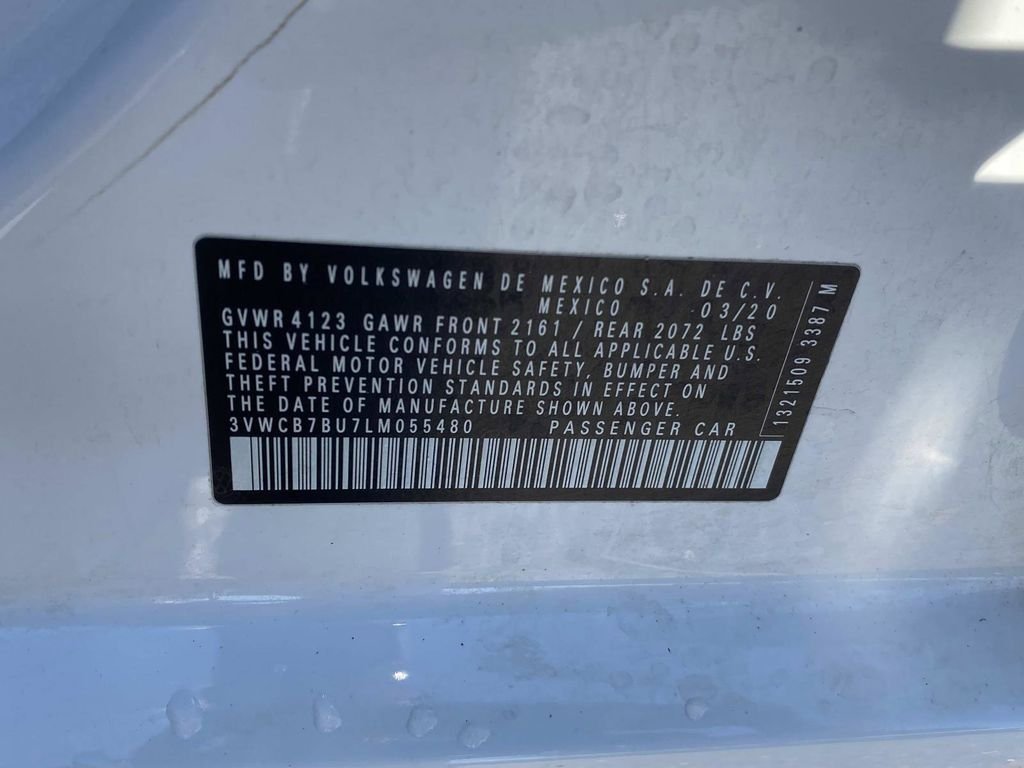 Used 2020 Volkswagen Jetta SE w/ SE Cold Weather Package FWD image 19