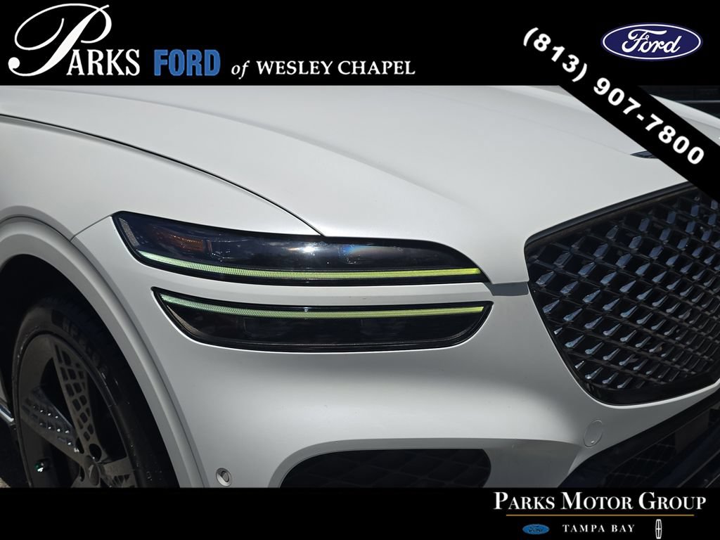 Used 2023 Genesis GV70 2.5T w/ Sport Prestige Package AWD/4WD image 6