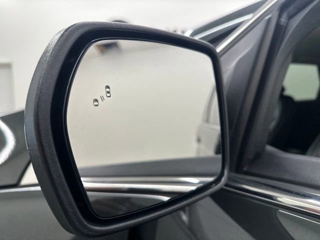 Certified 2024 Ford Edge SEL image 29