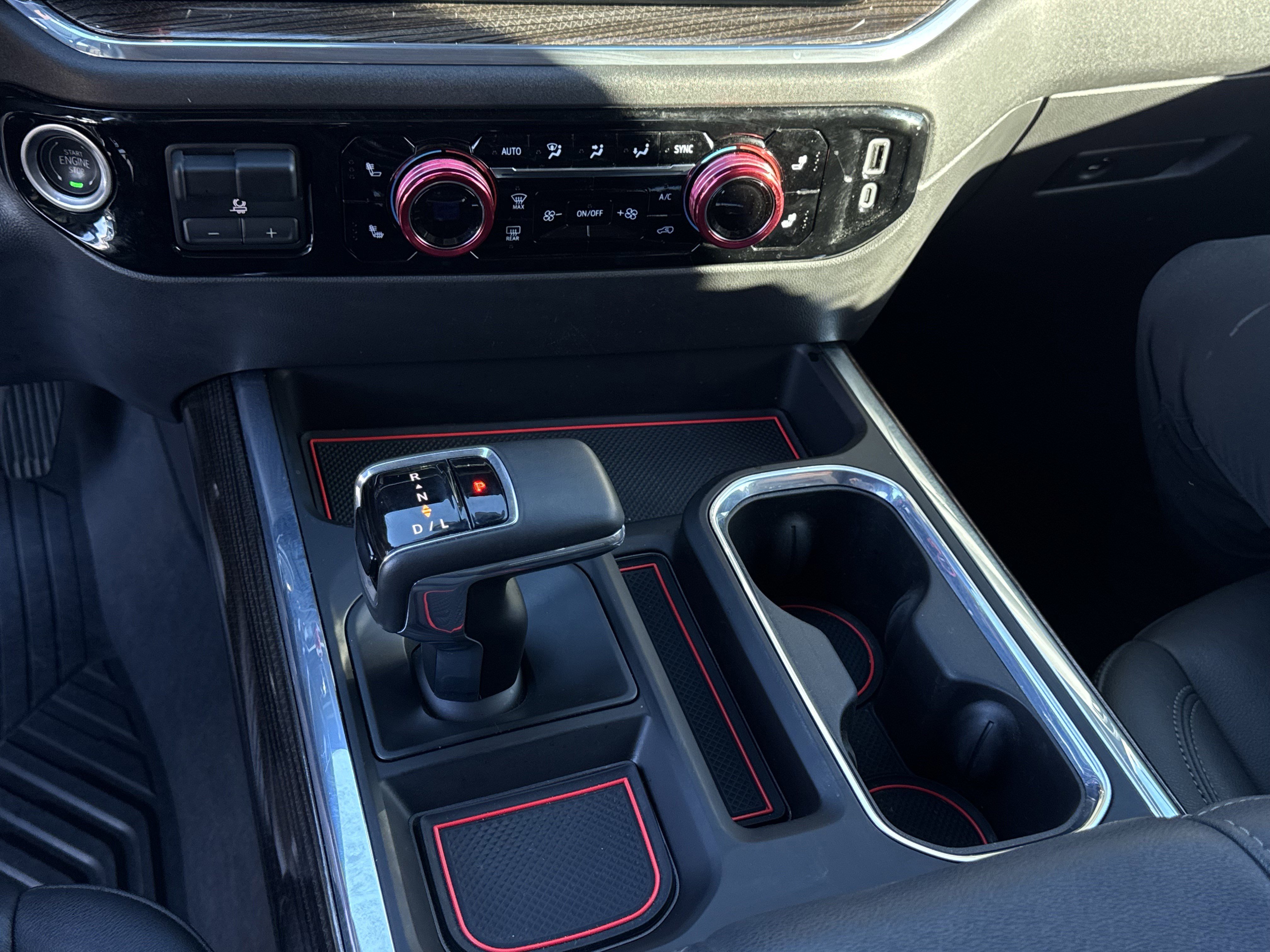 Used 2025 Chevrolet Silverado 1500 LT Trail Boss w/ Convenience Package II image 22