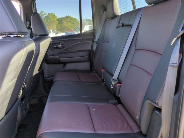 Used 2024 Honda Ridgeline Black Edition image 14