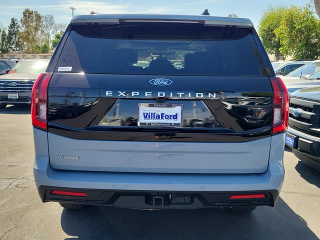 Certified 2025 Ford Expedition Active AWD/4WD image 24