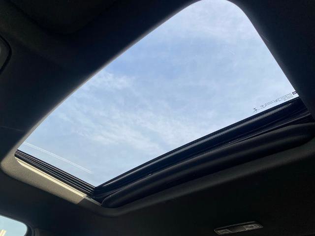 Used 2024 GMC Sierra 2500 AT4 w/ AT4 Premium Plus Package AWD/4WD image 26