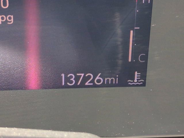 Used 2025 Buick Envista Avenir FWD image 32