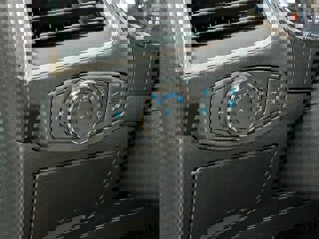 Certified 2019 Ford Edge SEL w/ Equipment Group 201A image 15