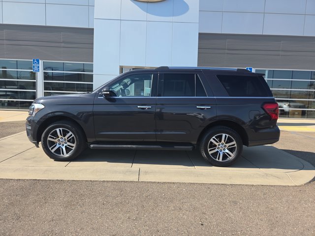 Certified 2024 Ford Expedition Limited image 2