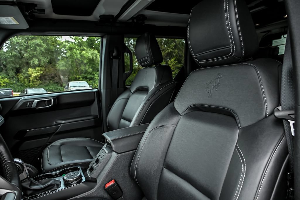 Certified 2025 Ford Bronco Badlands AWD/4WD image 13