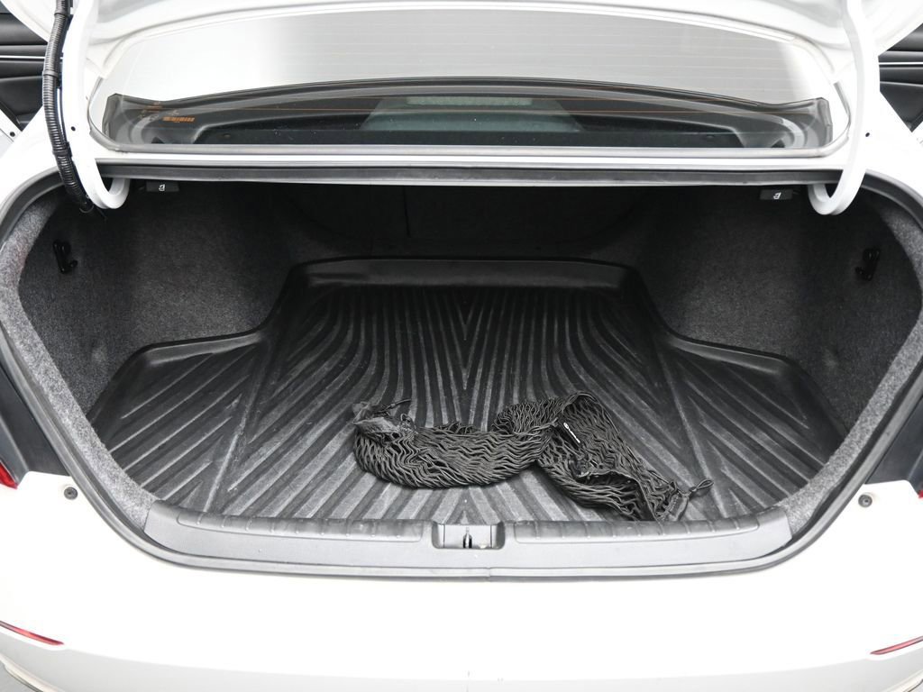 Used 2018 Honda Accord Sport image 19