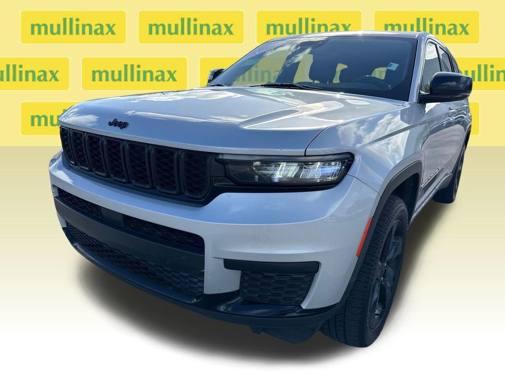 Used 2021 Jeep Grand Cherokee L Laredo image 5