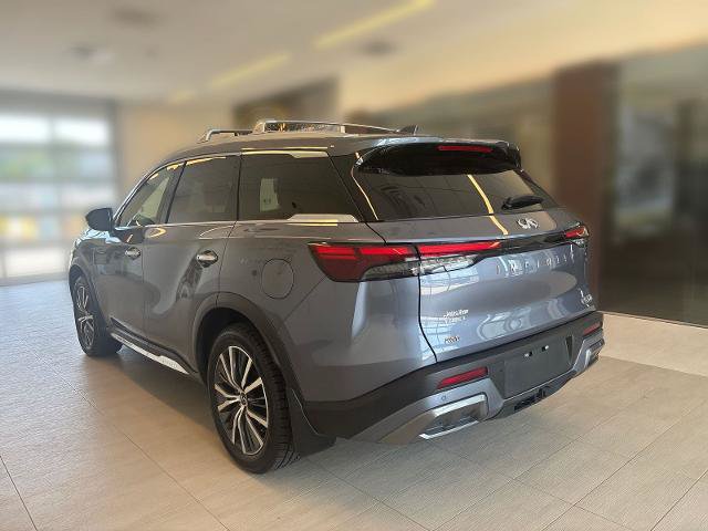 Used 2024 INFINITI QX60 Sensory w/ Vision Package AWD/4WD image 3