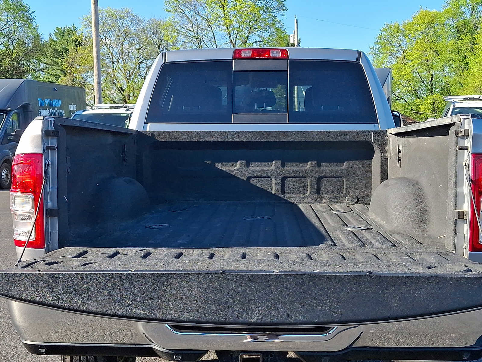 Used 2019 RAM 3500 Tradesman image 29