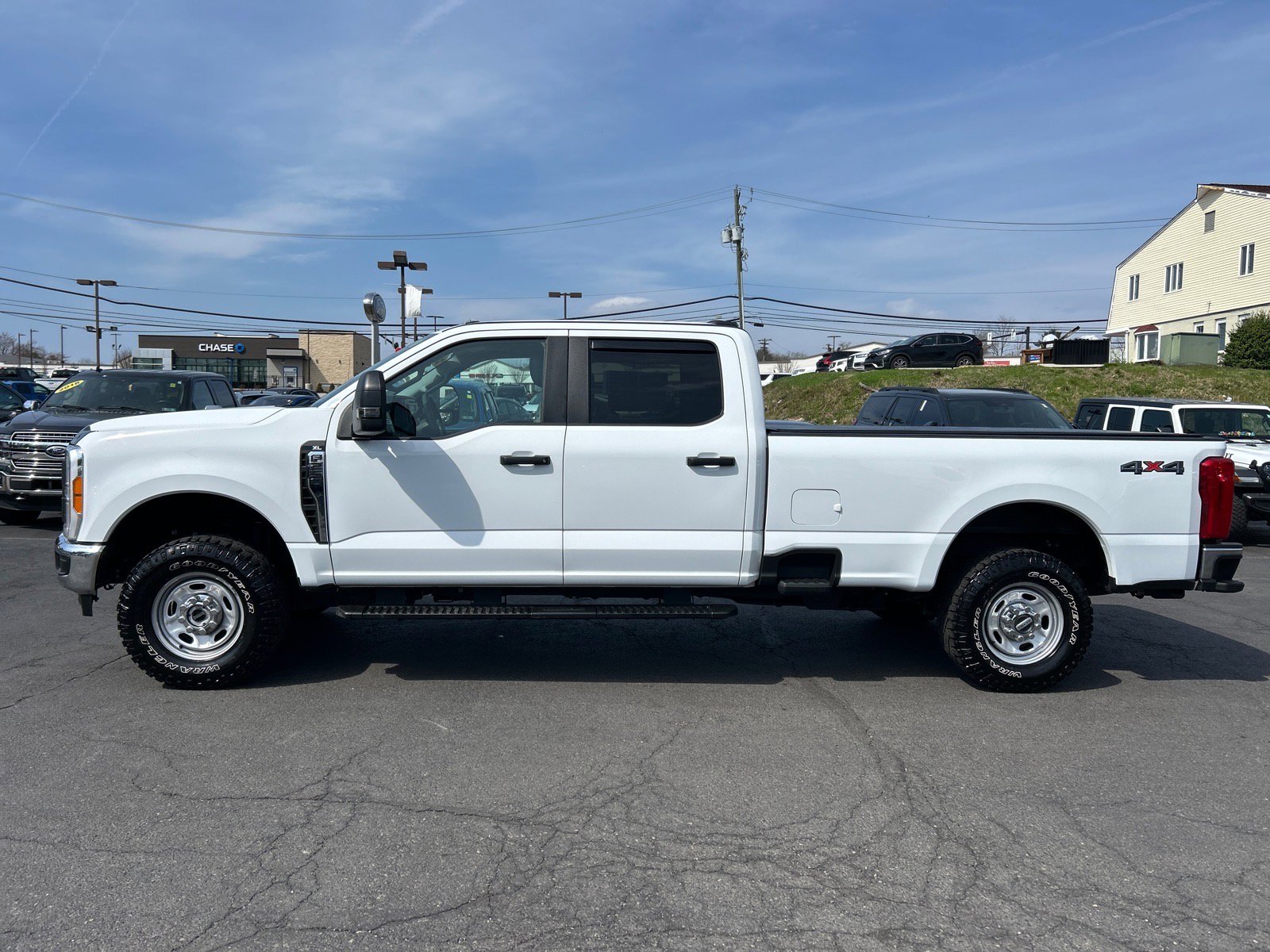 Certified 2023 Ford F250 XL w/ XL Off-Road Package image 4