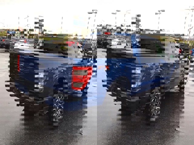 Certified 2022 Ford F150 XL w/ STX Appearance Package image 5