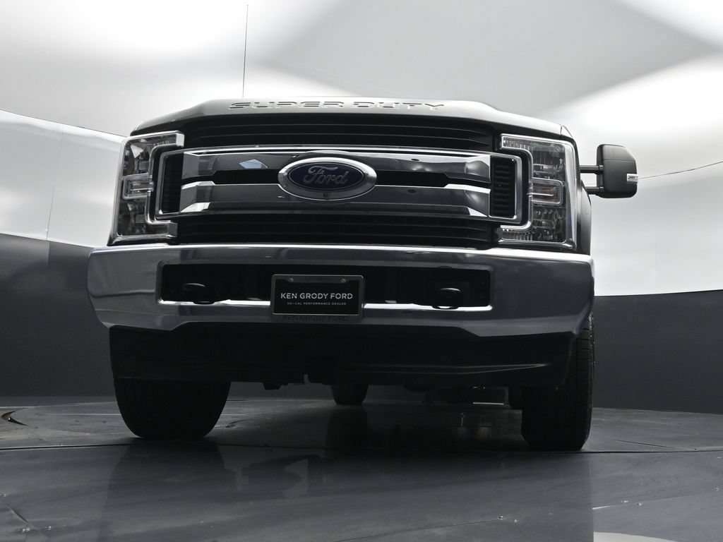 Certified 2019 Ford F250 XL w/ STX Appearance Package AWD/4WD image 40