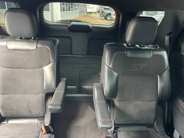 Certified 2025 Ford Explorer ST RWD image 24