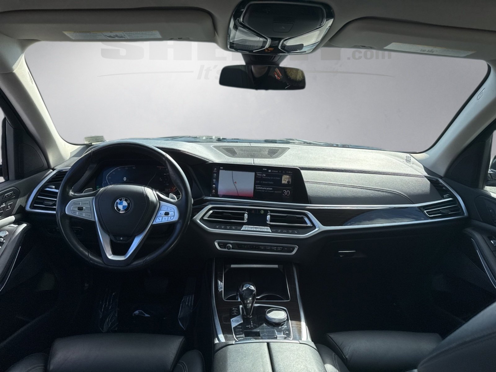 Used 2021 BMW X7 xDrive40i w/ Parking Assistance Package image 3