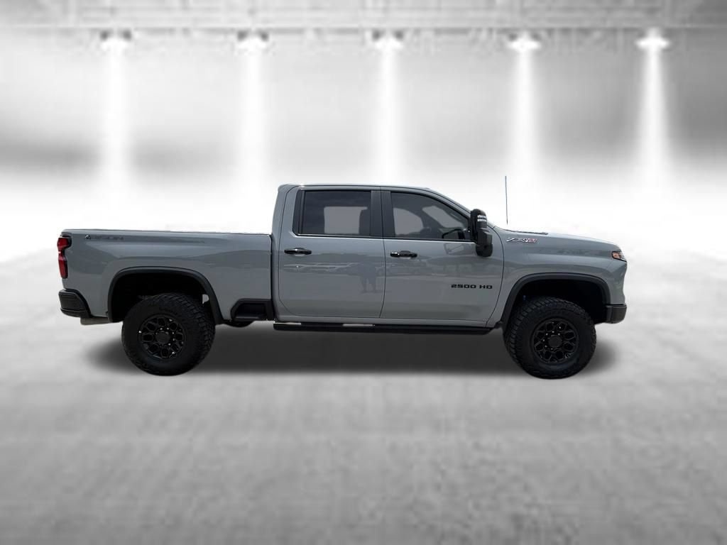 Used 2025 Chevrolet Silverado 2500 ZR2 w/ ZR2 Bison Edition AWD/4WD video 3