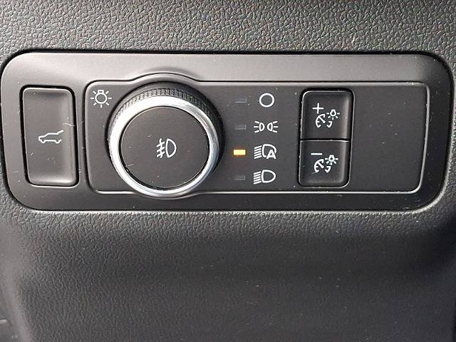 Certified 2025 Ford Escape ST-Line Select AWD/4WD image 25