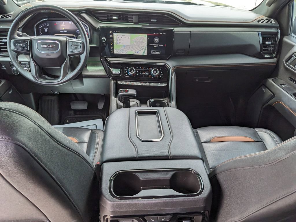 Used 2022 GMC Sierra 1500 AT4 w/ AT4 Premium Package AWD/4WD image 9