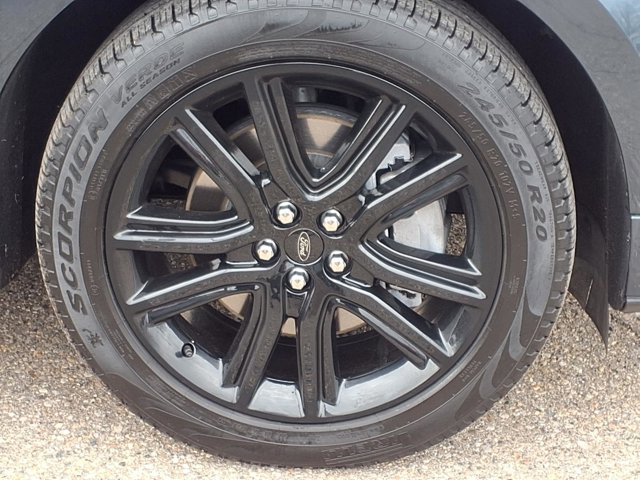 Certified 2024 Ford Edge ST-Line image 32