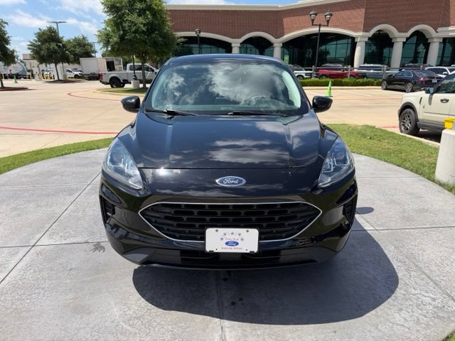 Certified 2022 Ford Escape SE w/ SE Sport Appearance Package FWD image 2