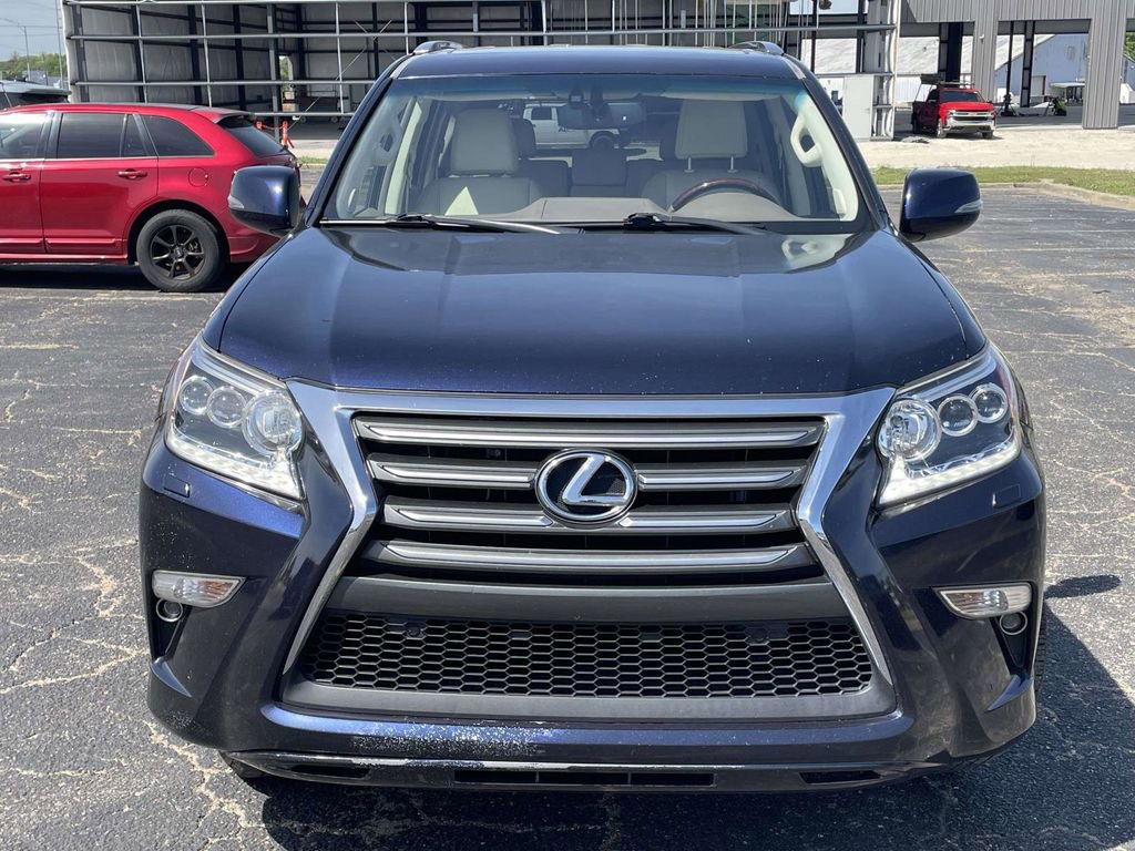 Used 2019 Lexus GX 460 Premium w/ Premium Package AWD/4WD image 8