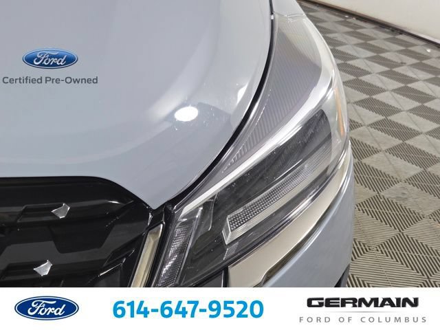 Used 2023 Nissan Kicks SR w/ Interior Electronics Package FWD image 14