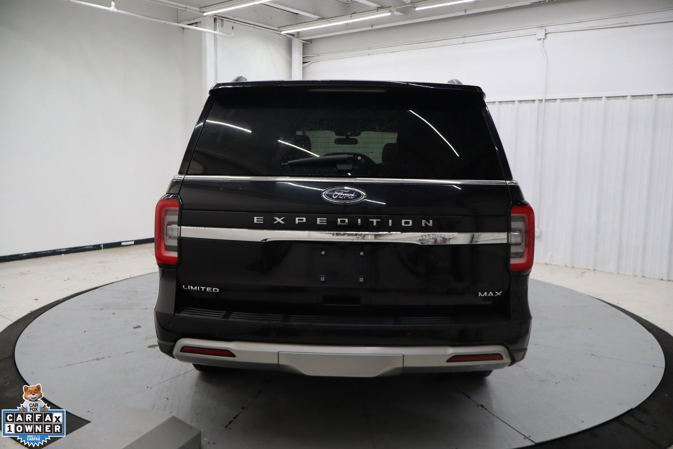 Certified 2024 Ford Expedition Max Limited RWD image 4