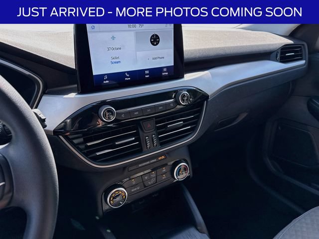 Certified 2022 Ford Escape SE AWD/4WD image 13